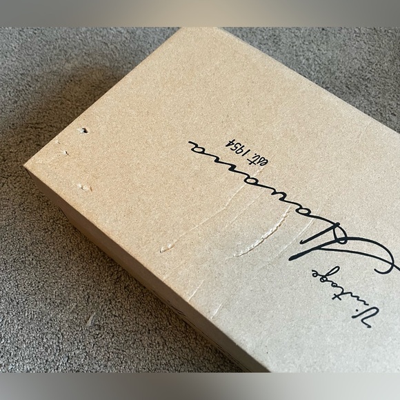 NEW In Box Vintage Havana Women’s size 8.5 Kathy White Sneakers - Picture 7 of 8